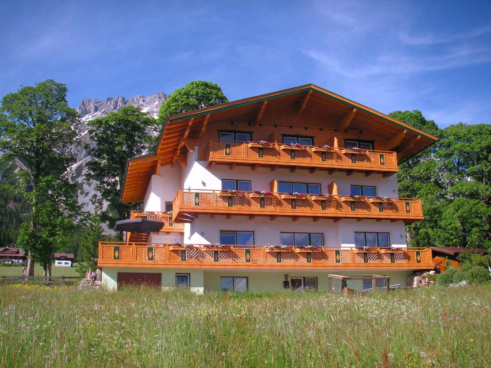 Pension Bergpracht Ramsau am Dachstein Eksteriør bilde